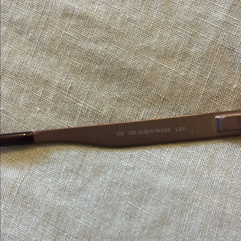 GUCCI Women's Rectangular Reading Glasses in Dark Red / Dark Rose Gold arms